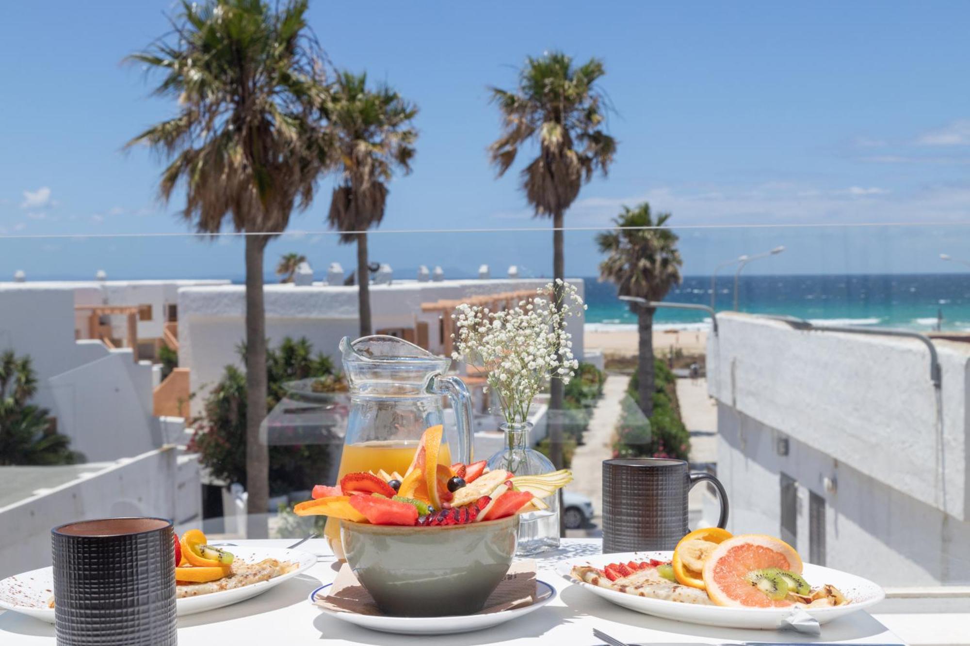 Beachfront Aqua Livingtarifa Exterior photo